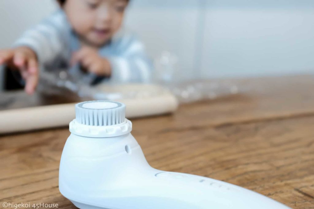 電動洗顔ブラシ