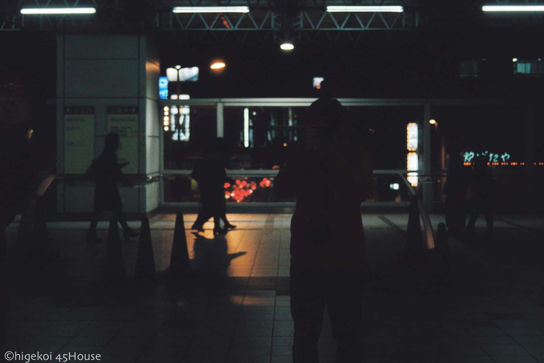 ISO400で撮る東京の夜｜ナチュラクラシカ